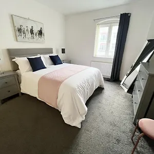 Academy Street Apartment Belfast